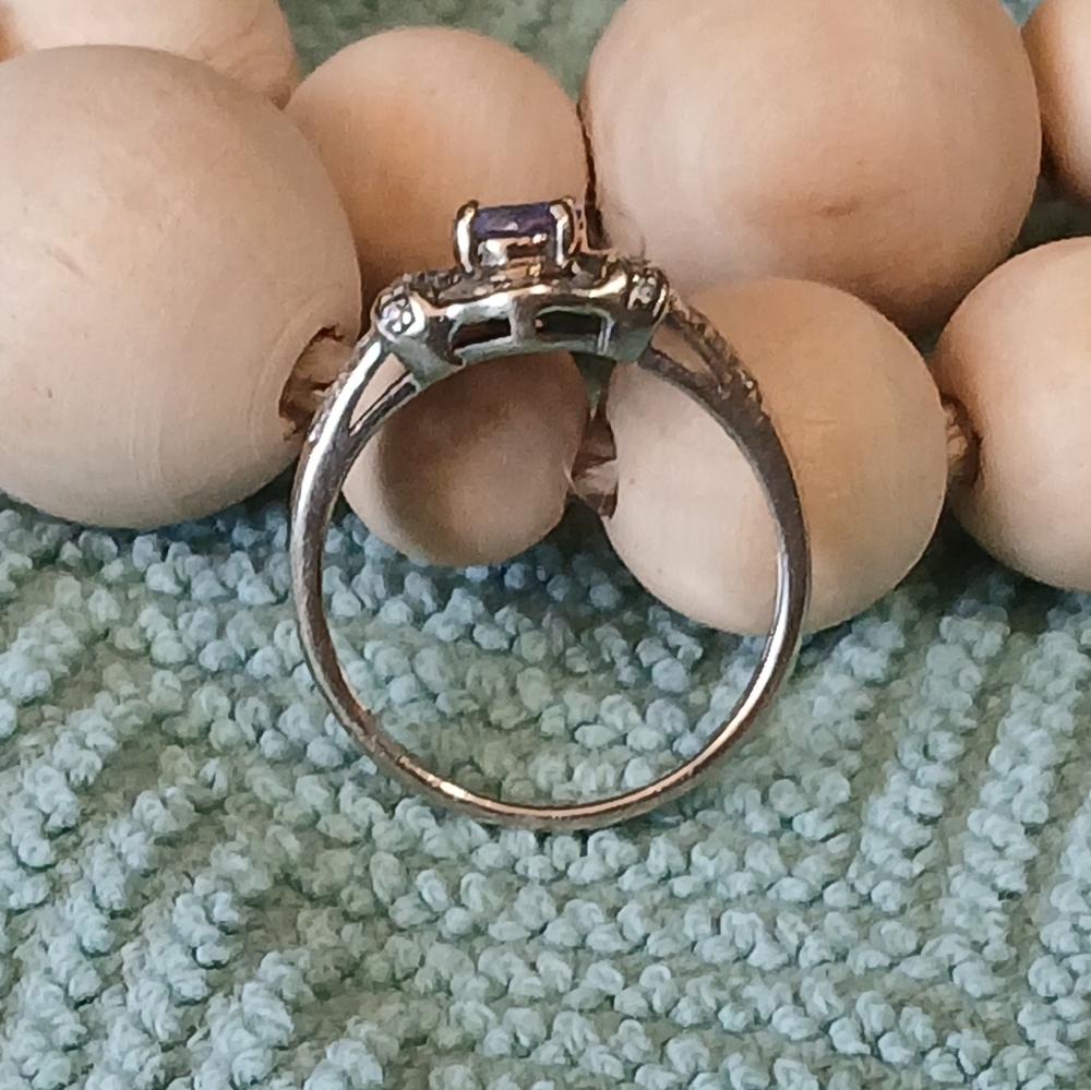 14K White Gold Tanzanite Ring - Picture 6 of 8